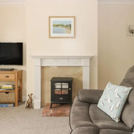 Arbour Retreat * Filey