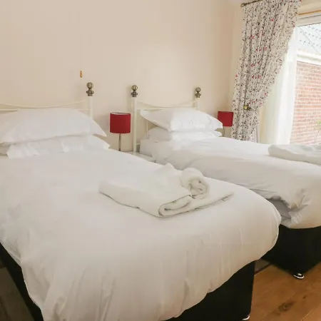 בית נופש Arbour Retreat *